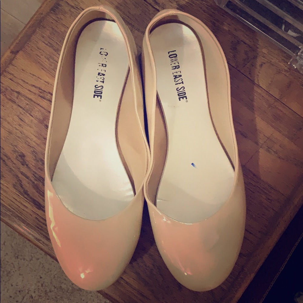 Nude Patent Flats 🥿